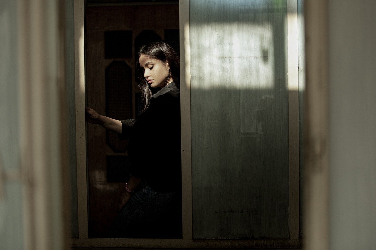 woman 7905864 1280