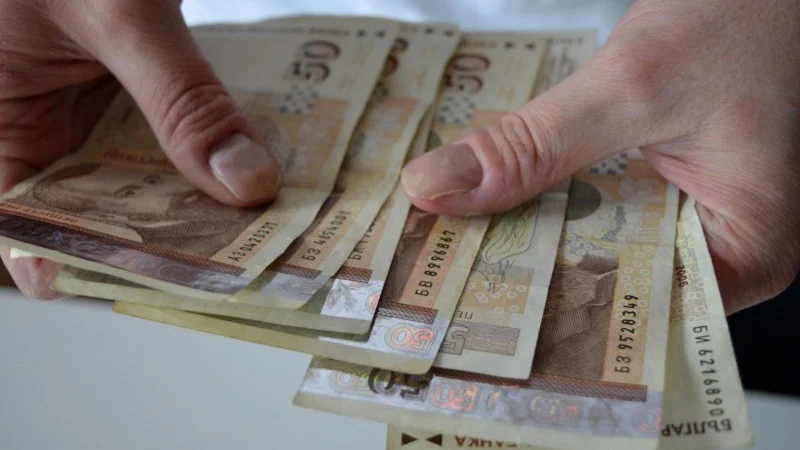 Огромна промяна с минималната заплата, ето колко става от 1 януари 3 1702966055 1