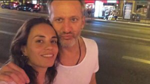 А ТАКА: Вижте къде и с коя мацка купонясва Деян Донков, след като би шута на Радина! (СНИМКИ) 44 960x540 7