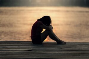 Бях на 17, когато майка ми си отиде. Тогава баща ми разкри цялата истина за семейството ни ... 58 girl 1822702 1280