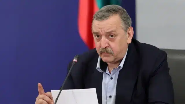 Професор Кантарджиев: Ако имаш тези симптоми, иди на лекар, това е новият опасен вирус 3 kantardzhiev