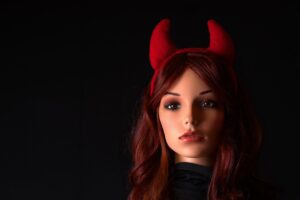 Единствената зодия, която може да се нарече „адвокат на дявола“ 2 woman 3944539 1280