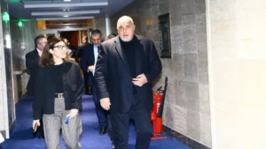 Борисов с извънреден ход след екшъна на "Възраждане" на пъпа на София 42 1739346542 0 02 05 05724a7006a7e9f2c8632e0c18a30eea1c2bb79cc6ef1a21f0e58ef1ddd2dea0 beb7e44ec52c1ed1
