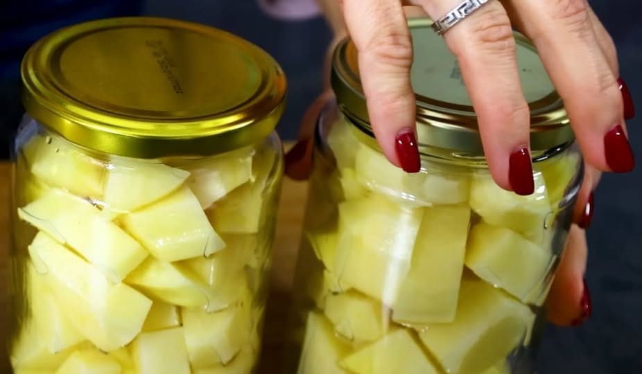 Нарежете картофите и ги затворете в буркани - евала на човека, който го е измислил! Моето спасение 6 476826969 1044492181046943 3283700138524570023 n