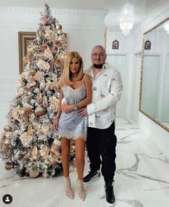 Грозна картинка: Християн Гущеров избухна с груби думи за бившата си! 76 480609128 122210939252194882 1034122136615834277 n