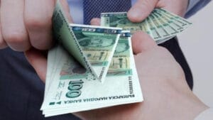 Нов закон за кредитите. Длъжниците си отдъхват 38 960x540 5